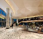 ヒルトン 虹橋 ホテル 上海 （ 上海 虹橋元一希爾頓酒店 ）　エントランス