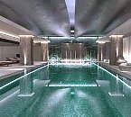 ジュメイラ　ヒマラヤ　ホテル　上海 ( 上海 卓美喜瑪拉雅 酒店 )　プール