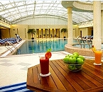 ラディソン ホテル 上海 ニューワールド (上海新世界麗笙大酒店)　プール