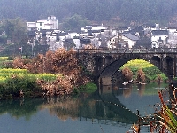 ブ源・彩虹橋