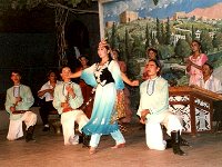 トルファン 民族舞踊